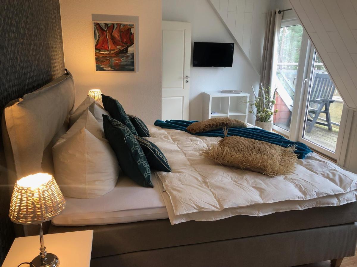 romantisches Ferienhaus Boddenblick mit Sauna Pruchten Exterior foto