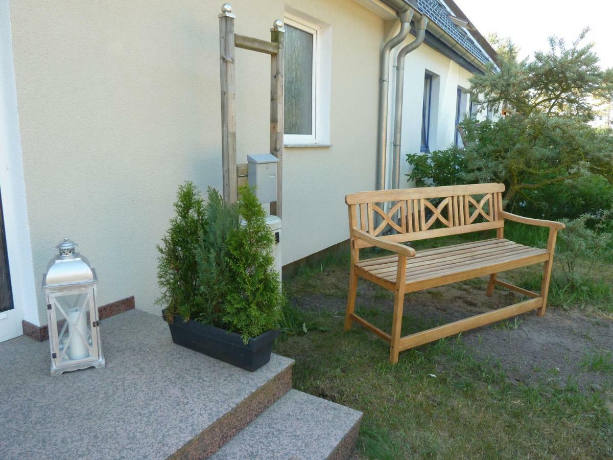 romantisches Ferienhaus Boddenblick mit Sauna Pruchten Exterior foto